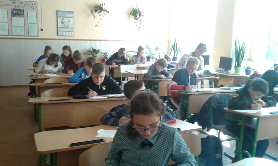м1